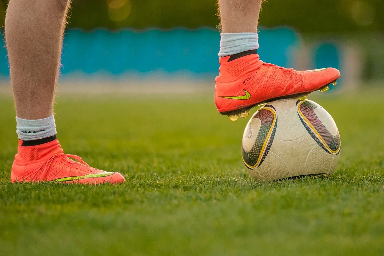 buty piłkarskie nike mercurial